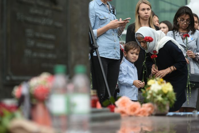 Митинг «Без слов» в память о жертвах трагедии в Беслане прошел в Москве