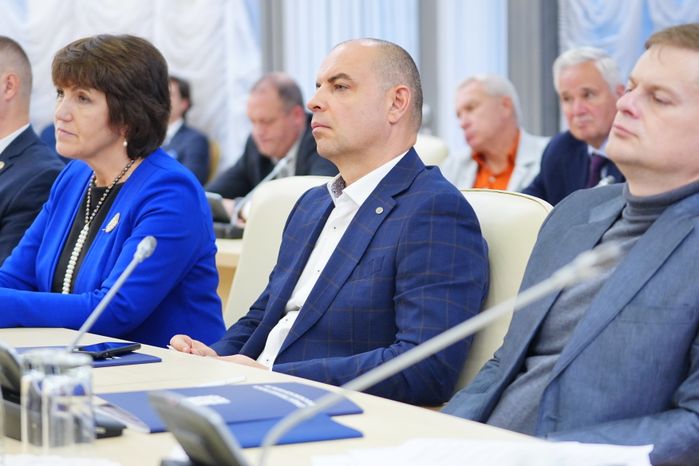 В Красногорске прошло первое пленарное заседание Общественной палаты Московской области в новом составе