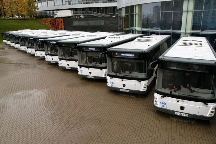 В филиалы "Мострансавто" передана очередная партия автобусов ЛиАЗ-5292
