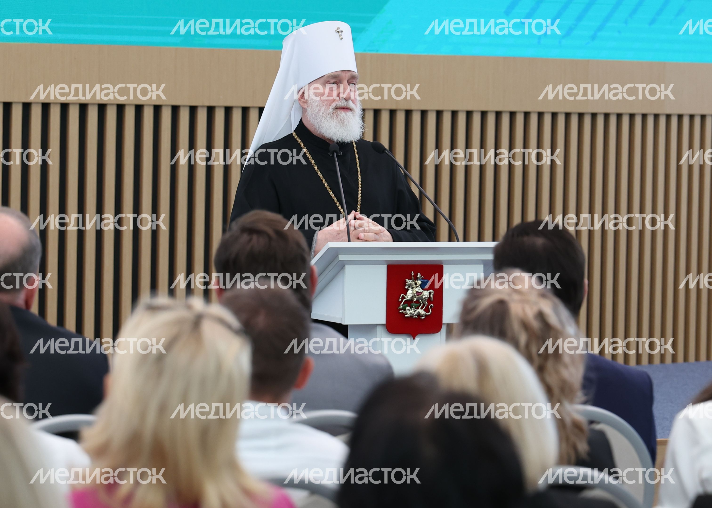 Подмосковных соцработников поздравили с их профессиональным праздником Подмосковных соцработников поздравили с их профессиональным праздником