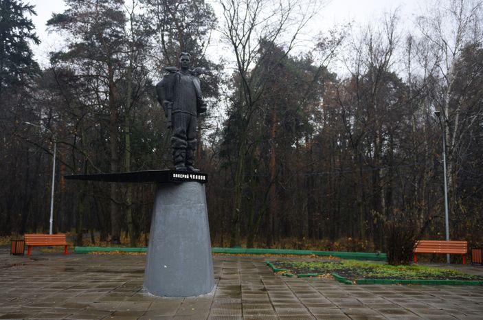 Памятник Валерию Чкалову в Жуковском