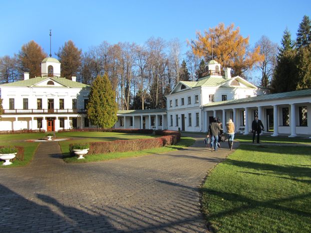 Усадьба Середниково