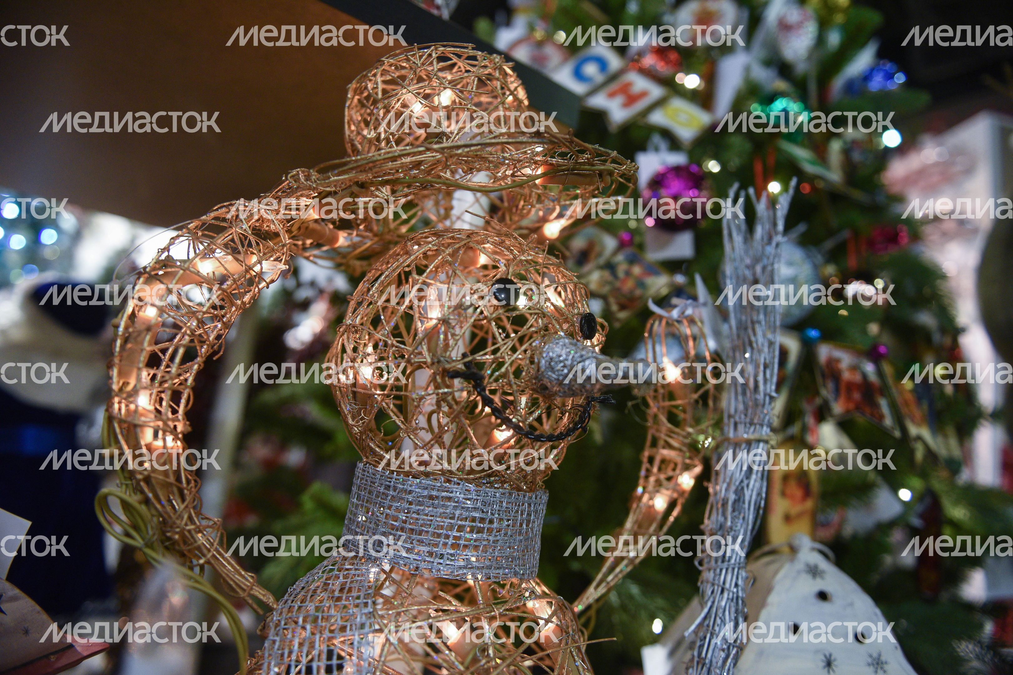 10 необычных новогодних украшений 