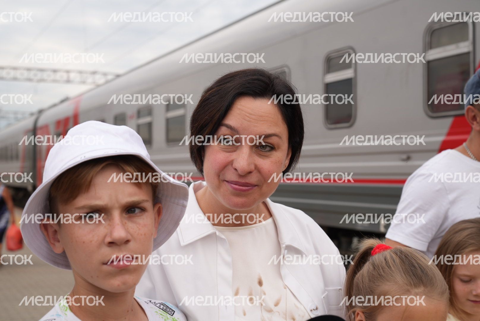 Семья из Подмосковья взяла под опеку 9 детей из ДНР