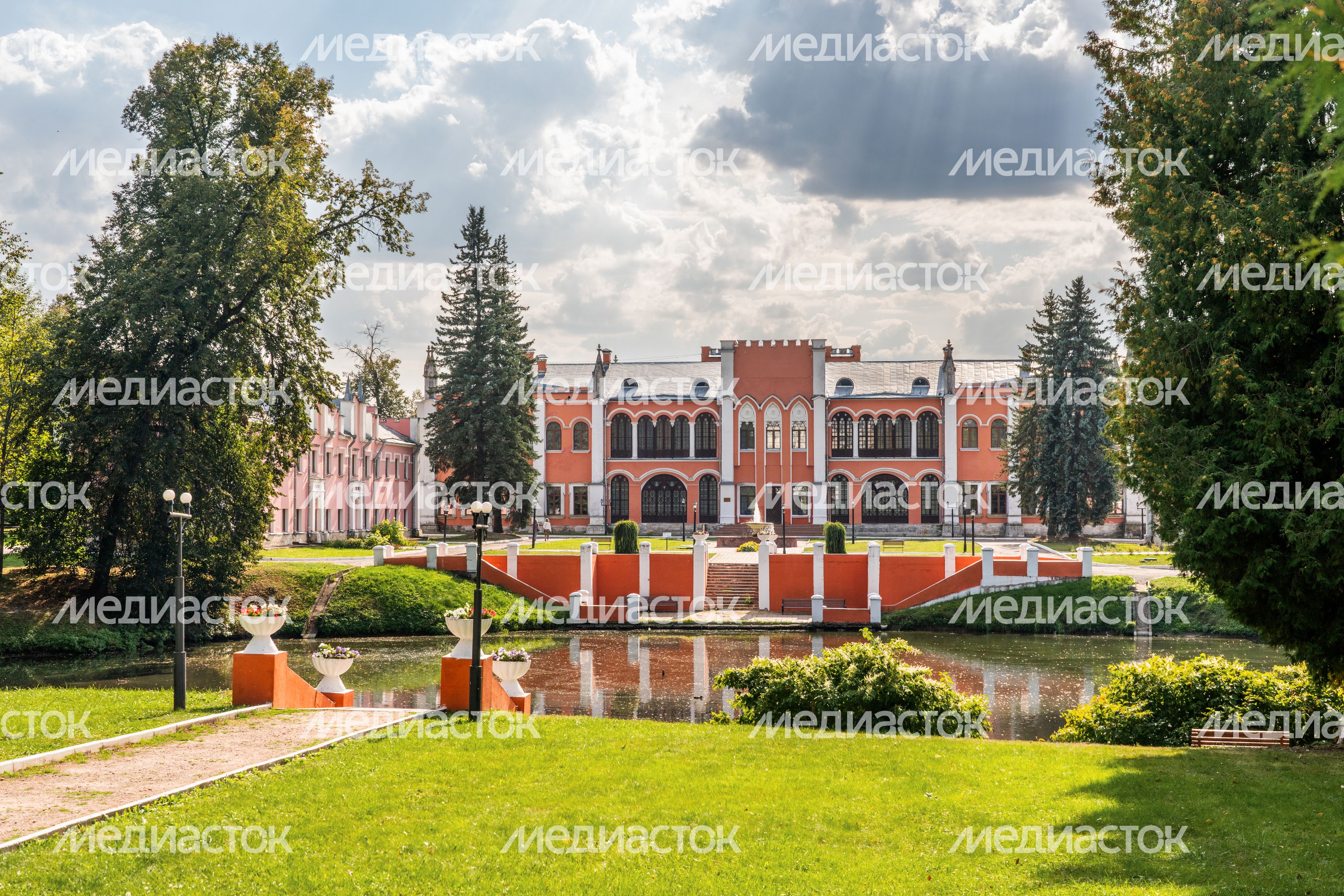 Усадьба Марфино в Мытищах