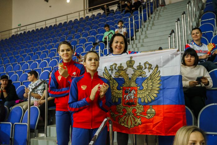 Дубна. Соревнования по чирлидингу в спорткомплексе «Радуга»
