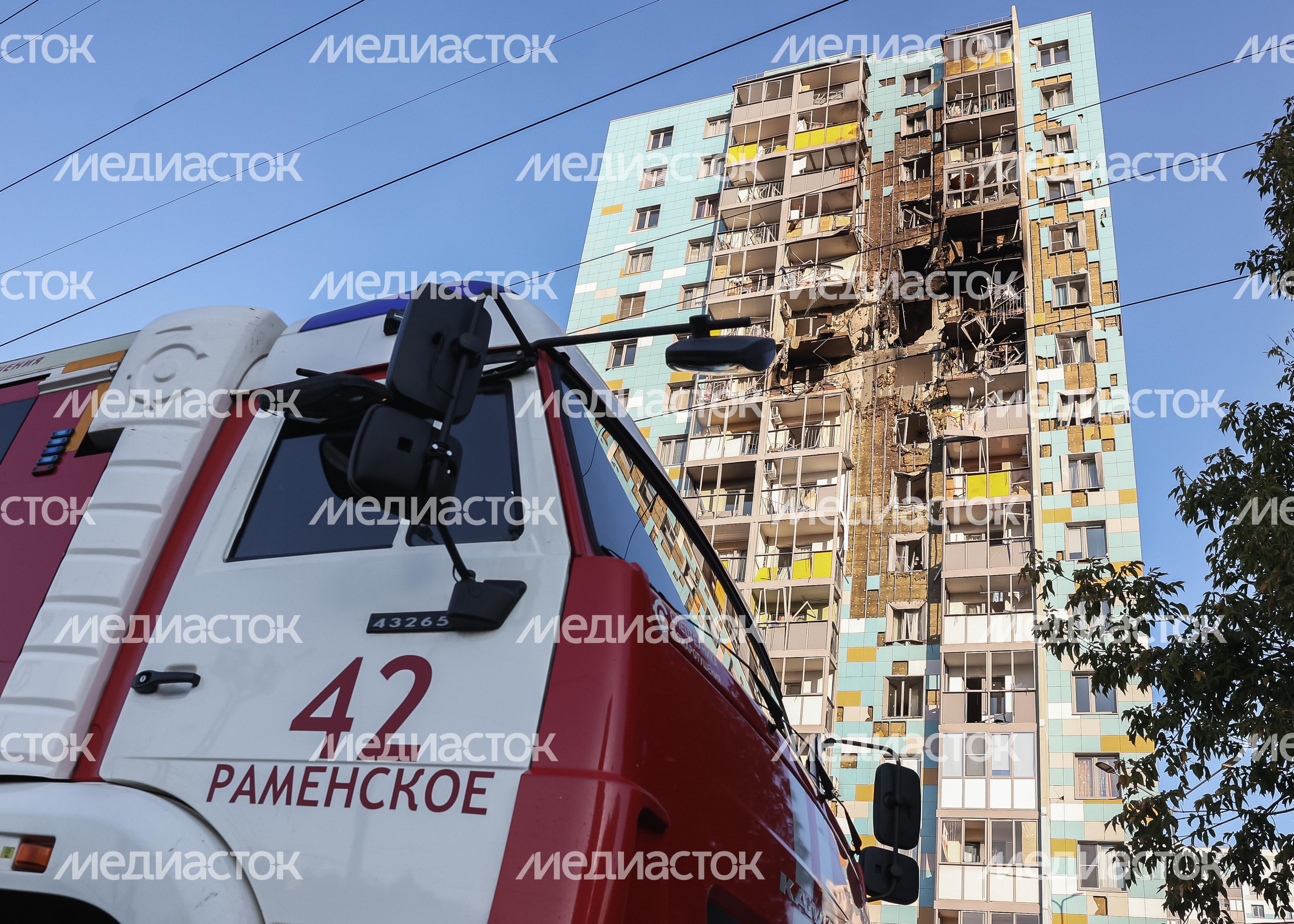Дом в Раменском г.о., поврежденный в результате атаки украинских дронов Дом в Раменском г.о., поврежденный в результате атаки украинских дронов