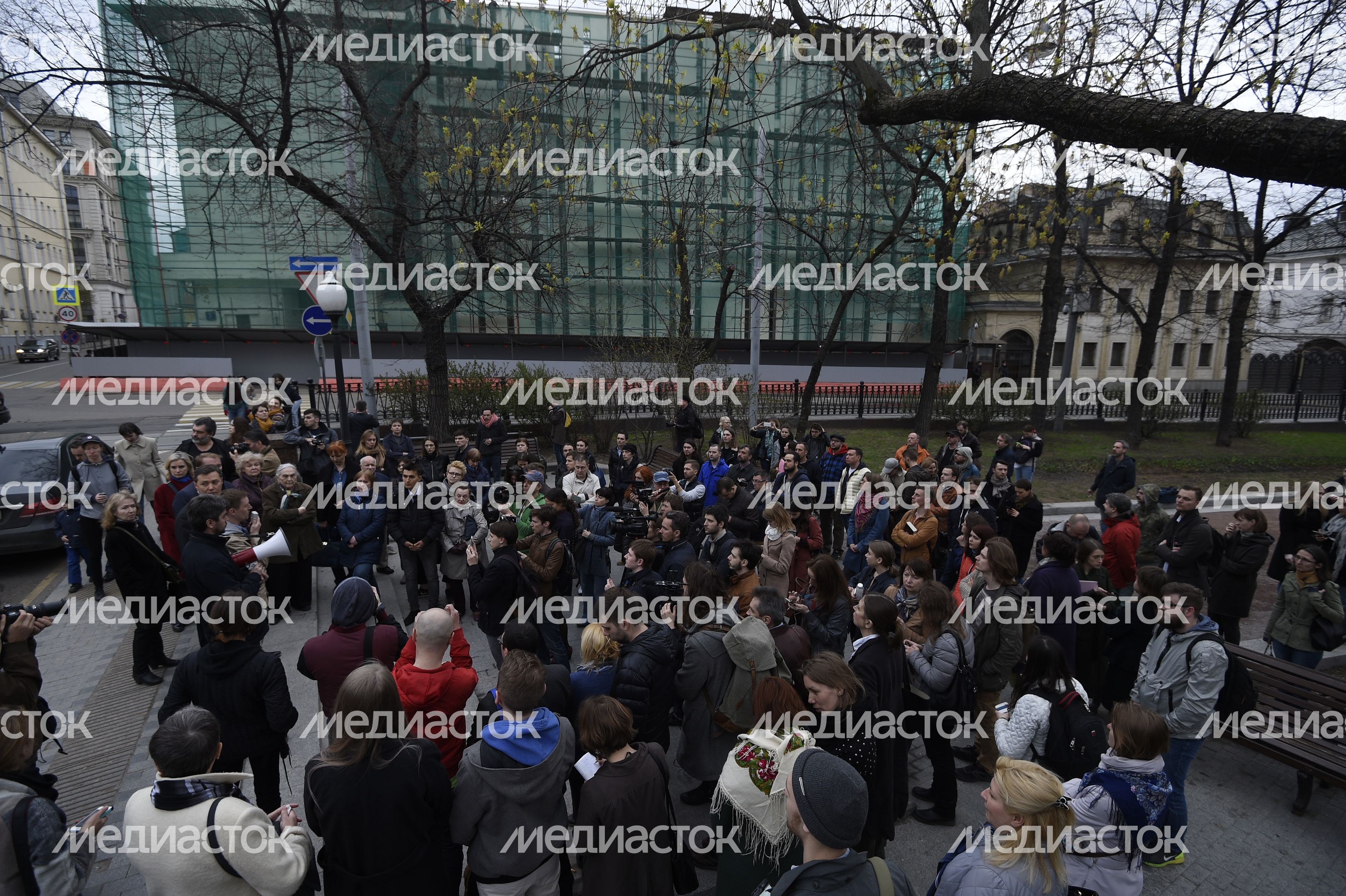 Народный сход в защиту Таганской АТС в Москве