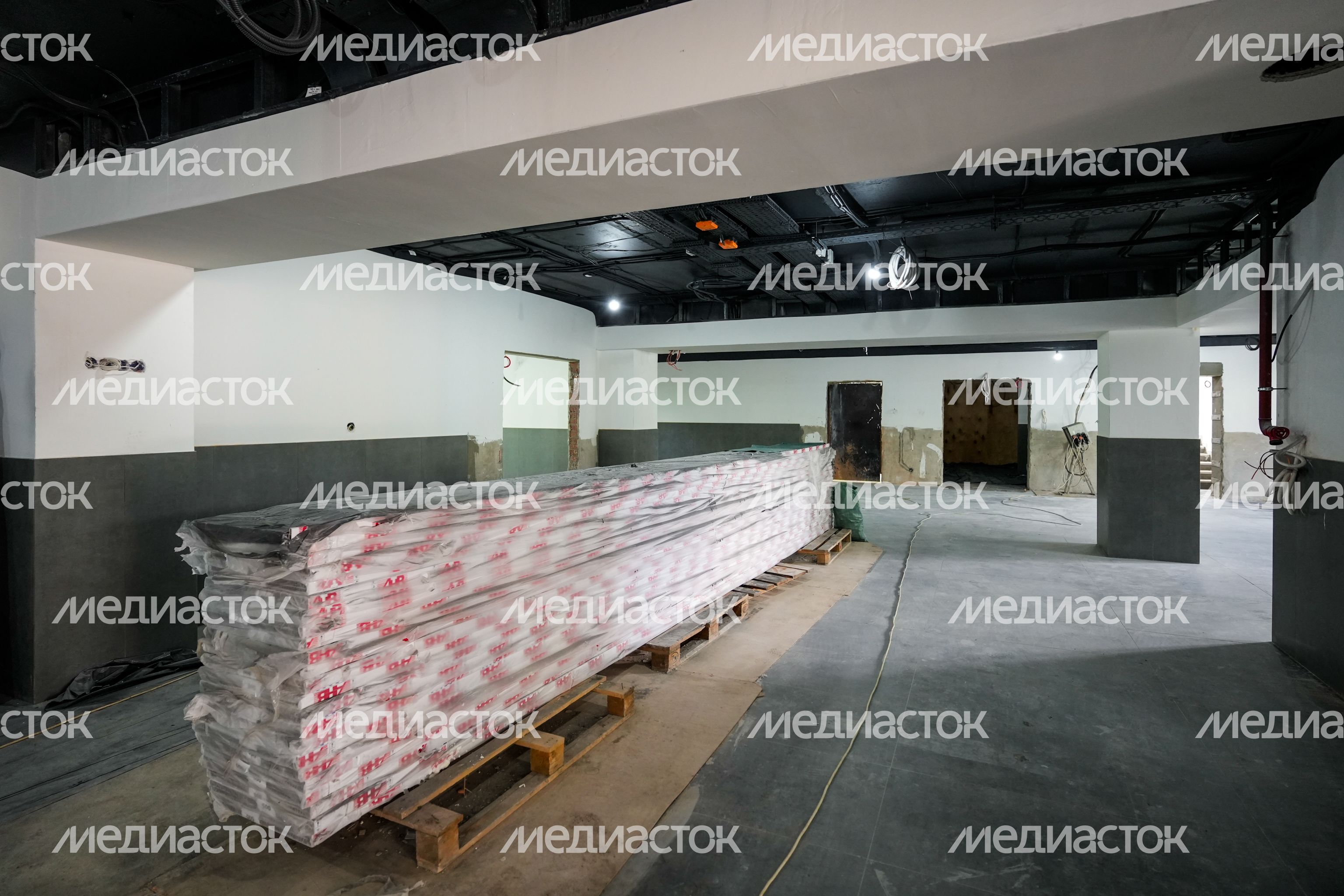 Реконструкция спортивной школы "Феникс" в Ликино-Дулеве