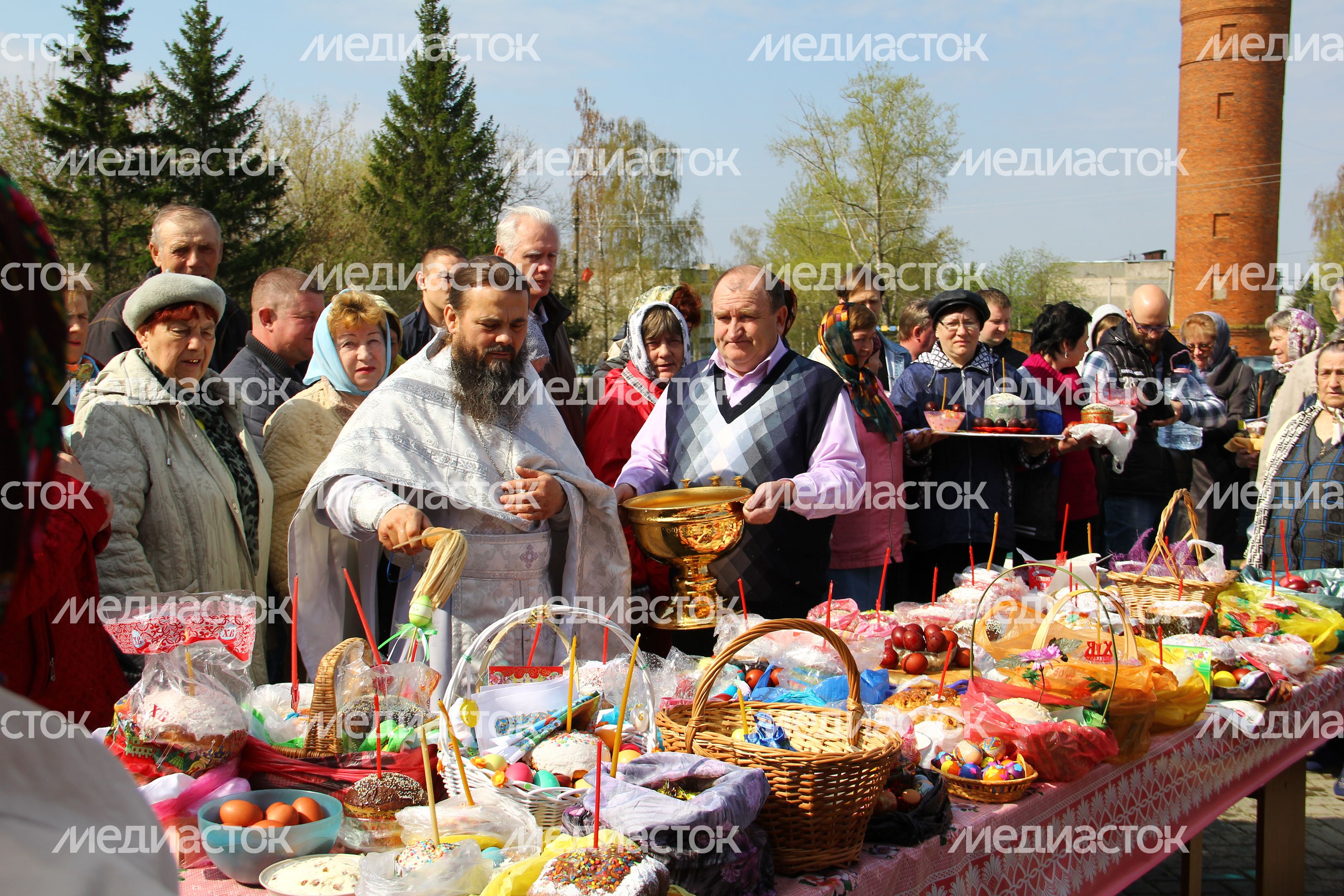 Празднование Пасхи в Серебряных Прудах