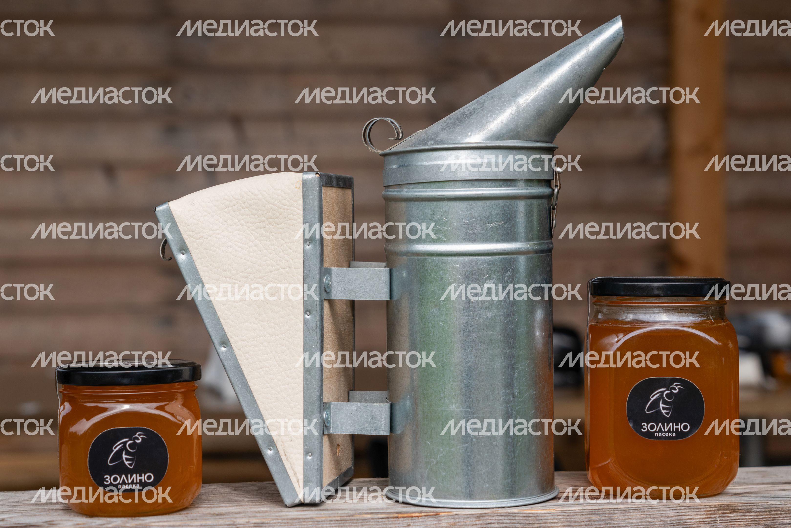Пасека «Золино» на территории усадьбы Золино-Никольское в Клину Пасека «Золино» на территории усадьбы Золино-Никольское в Клину