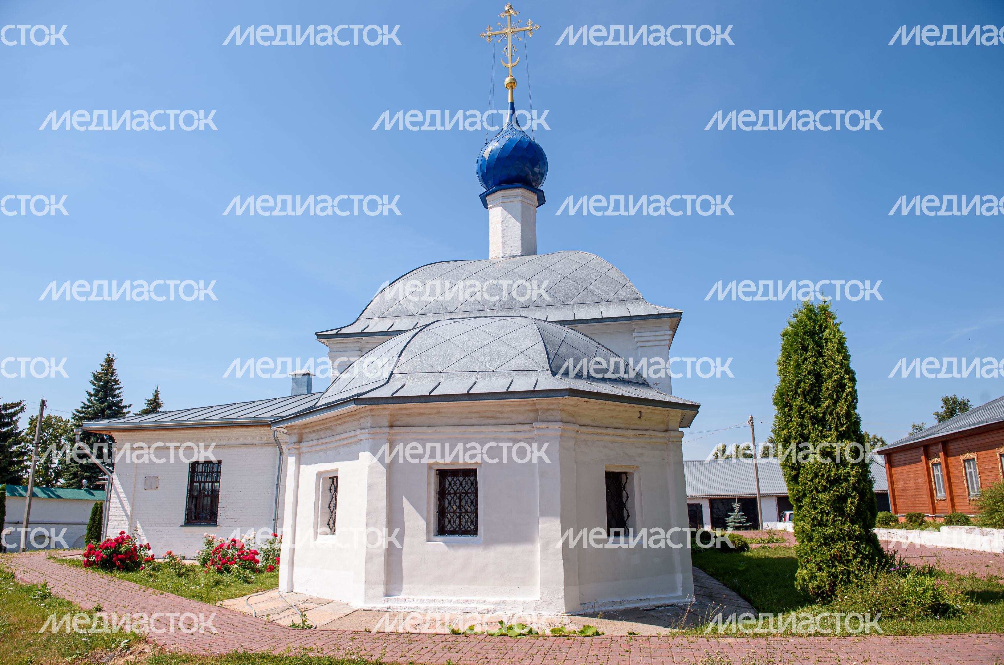 Летние виды Феодоровского женского монастыря