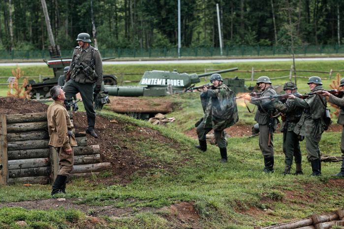 Военно-историческая реконструкция «Первый день войны» у Главного храма ВС РФ в День памяти и скорби