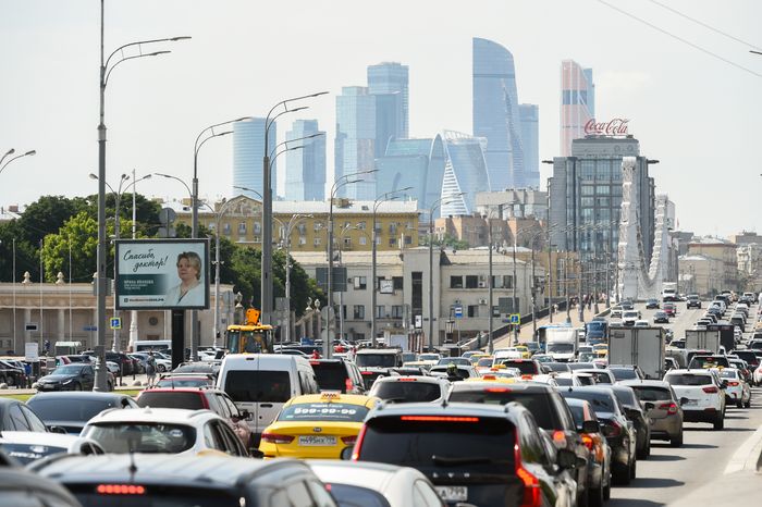 Новый этап снятия ограничений из-за коронавируса в Москве