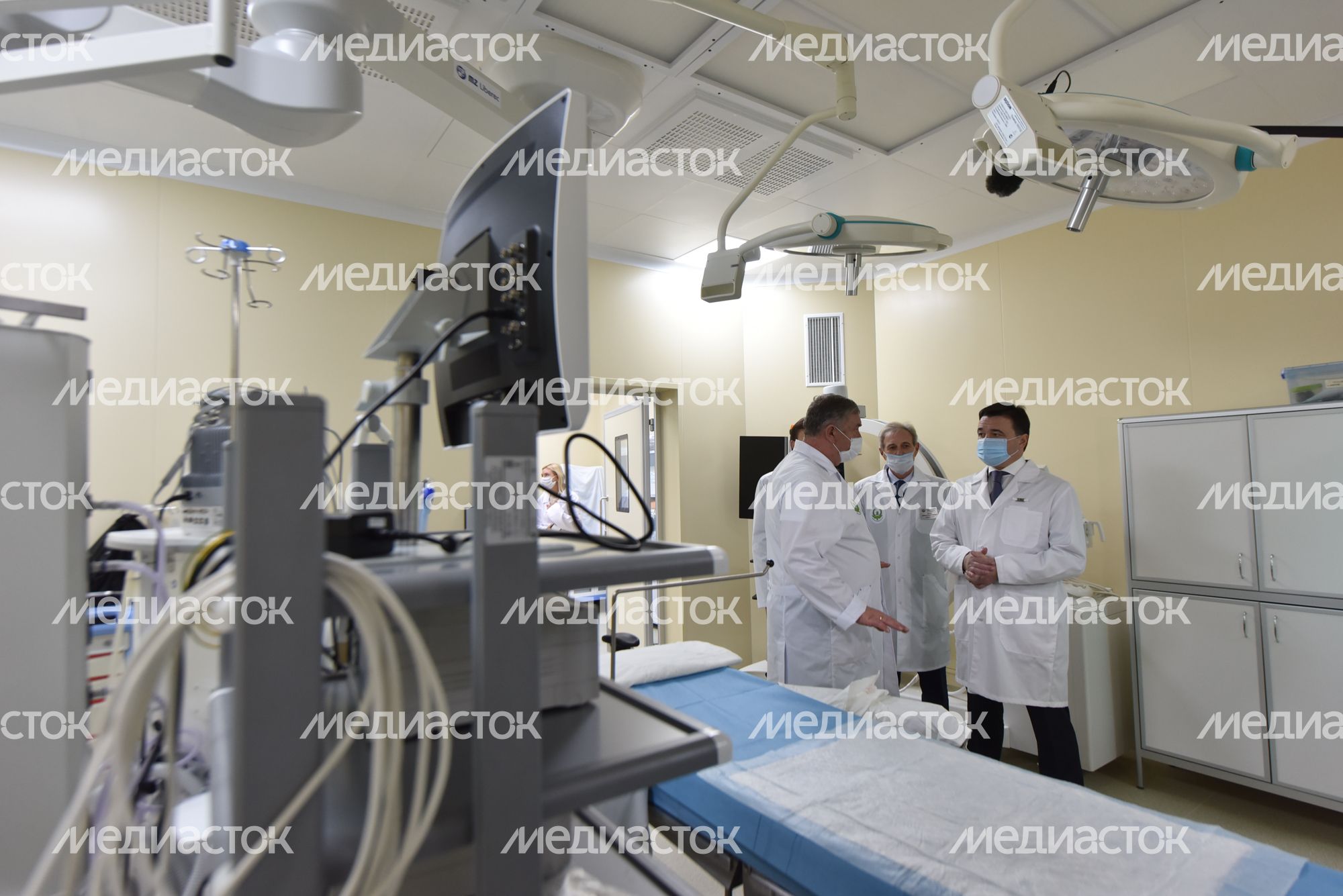 Проверка губернатором Подмосковья работы нового хирургического центра в Дубне