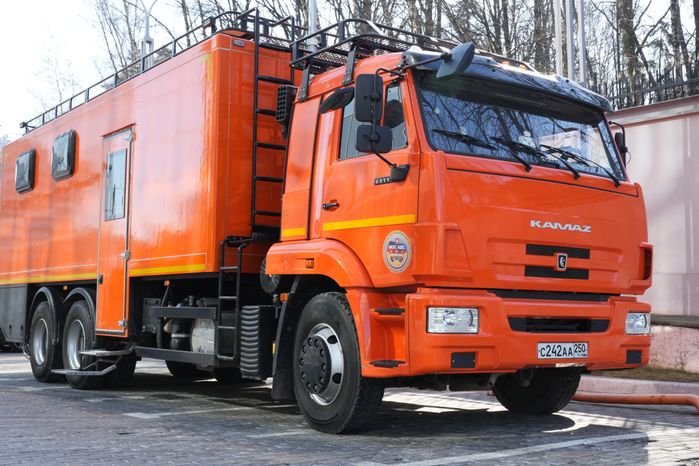 Штабной автомобиль службы МОС АВС представлен на форуме "Эффективная РСО"