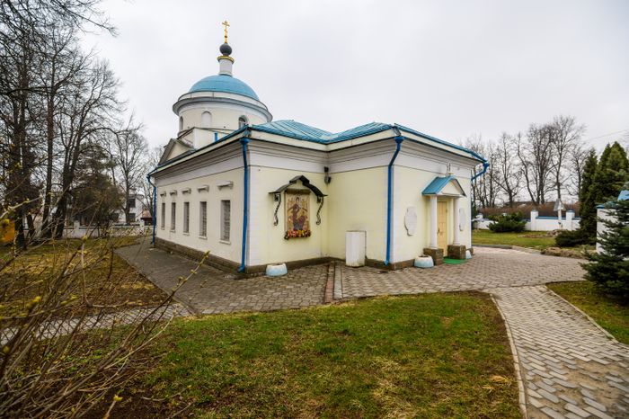 Церковь Казанской иконы Божией Матери в селе Молоково Ленинского округа