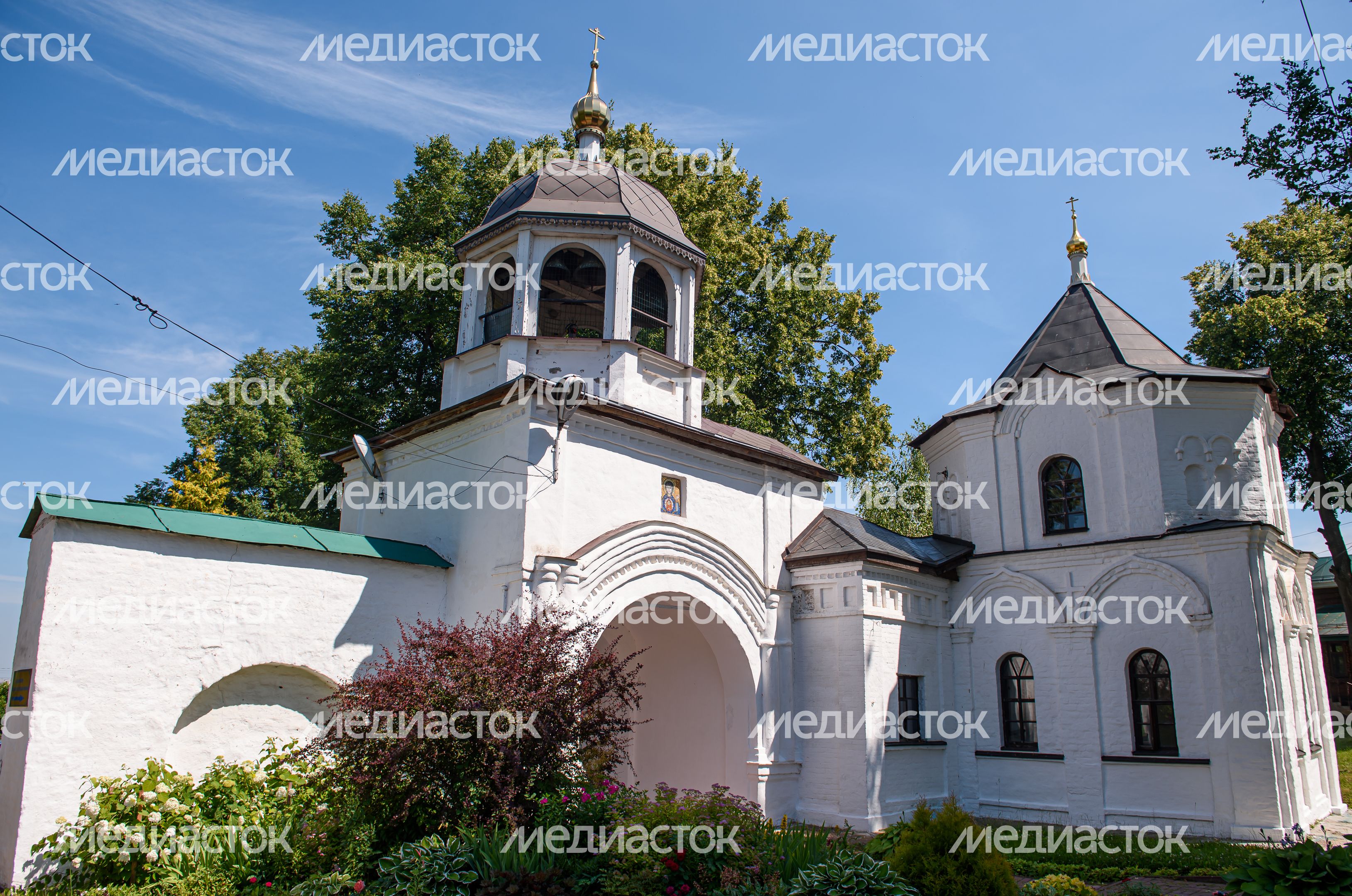 Летние виды Феодоровского женского монастыря