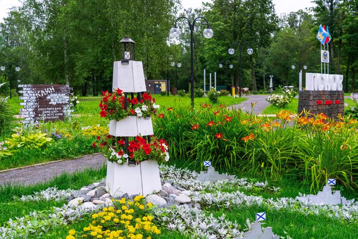 Фестиваль флористики и дизайна «Вальс цветов» в Сестрорецком парке города Клин