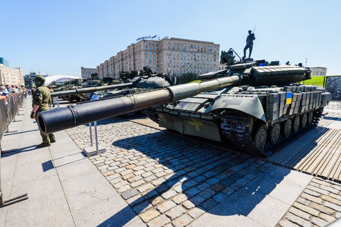 Выставка вооружения в Парке Победы, посвященная СВО