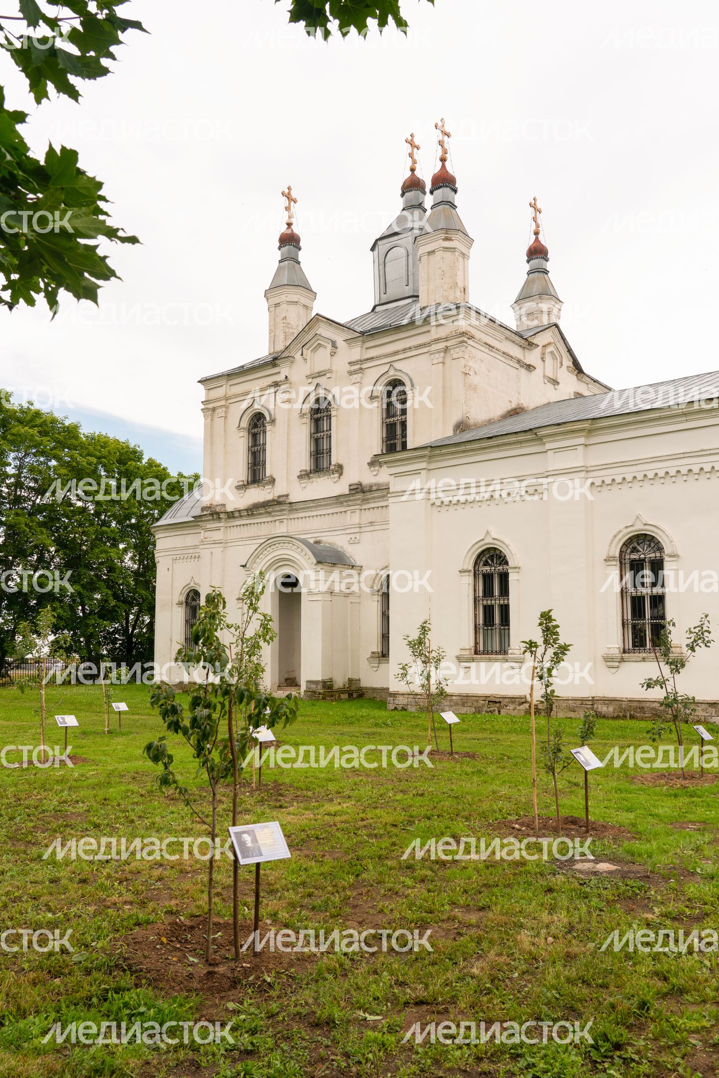 Шаховская. Воскресенский храм села Раменье