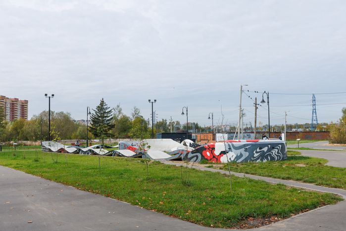 Памп-трек в парке «Киово» в Лобне осенью