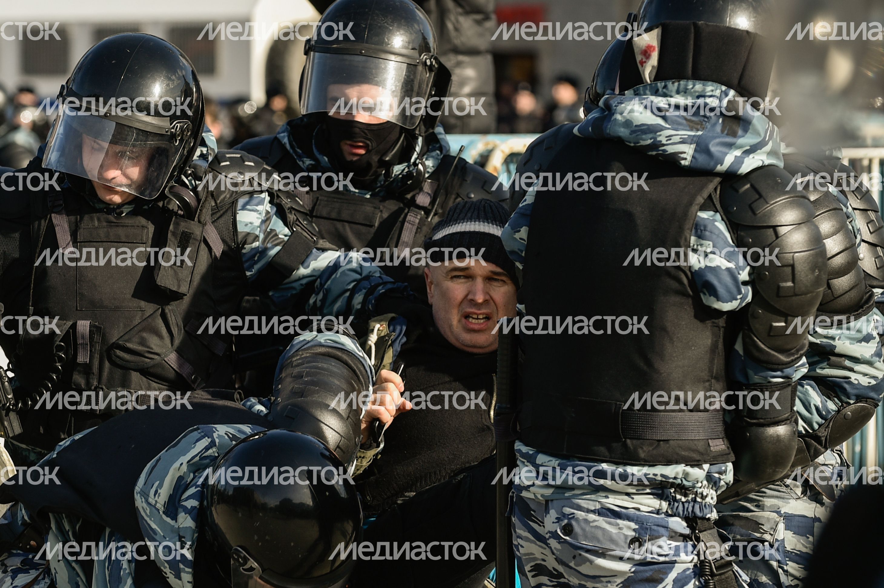 В столице прошел митинг против коррупции.