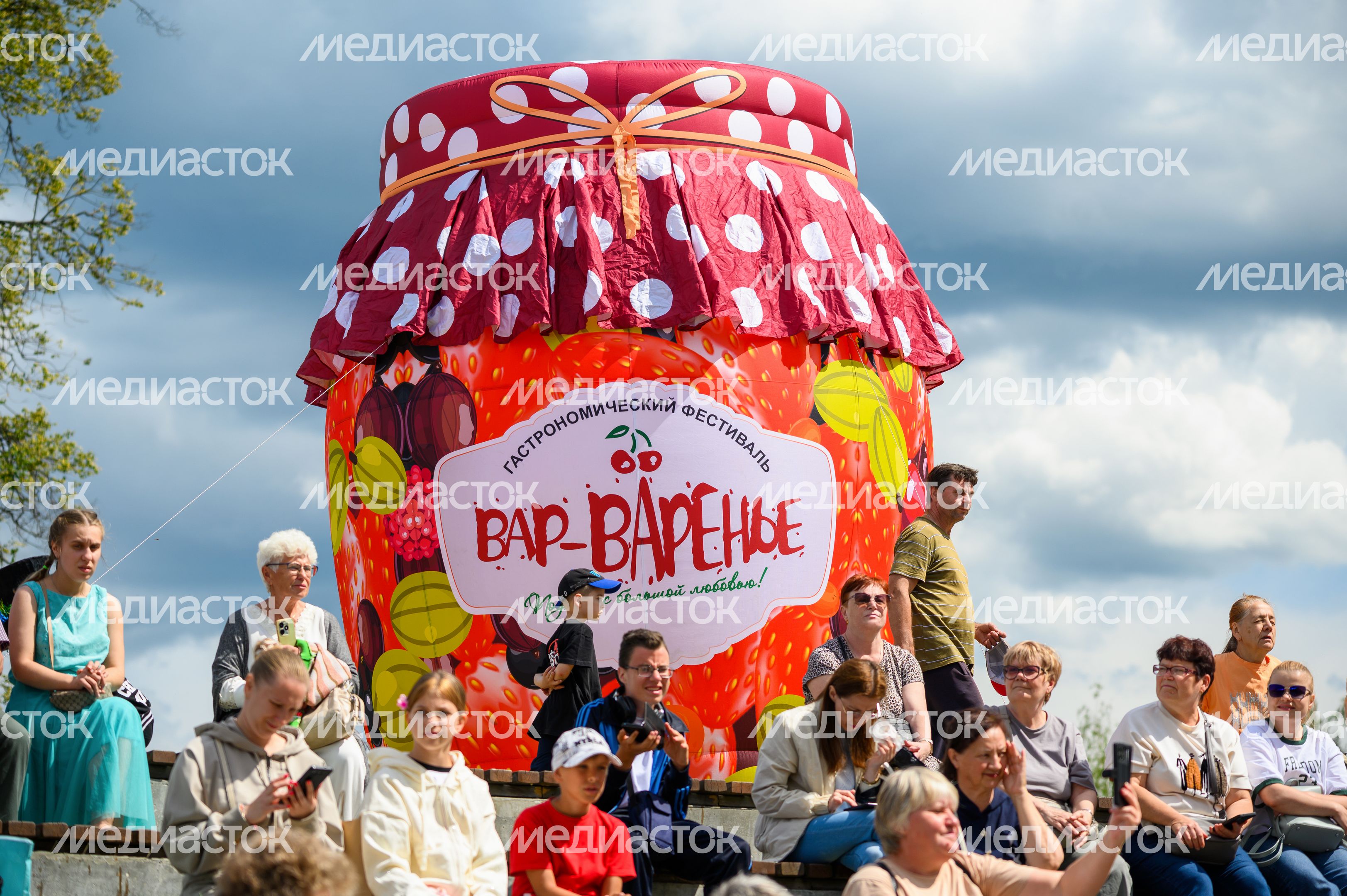 Гастрономический фестиваль «Вар-Варенье» в Ликино-Дулево Гастрономический фестиваль «Вар-Варенье» в Ликино-Дулево
