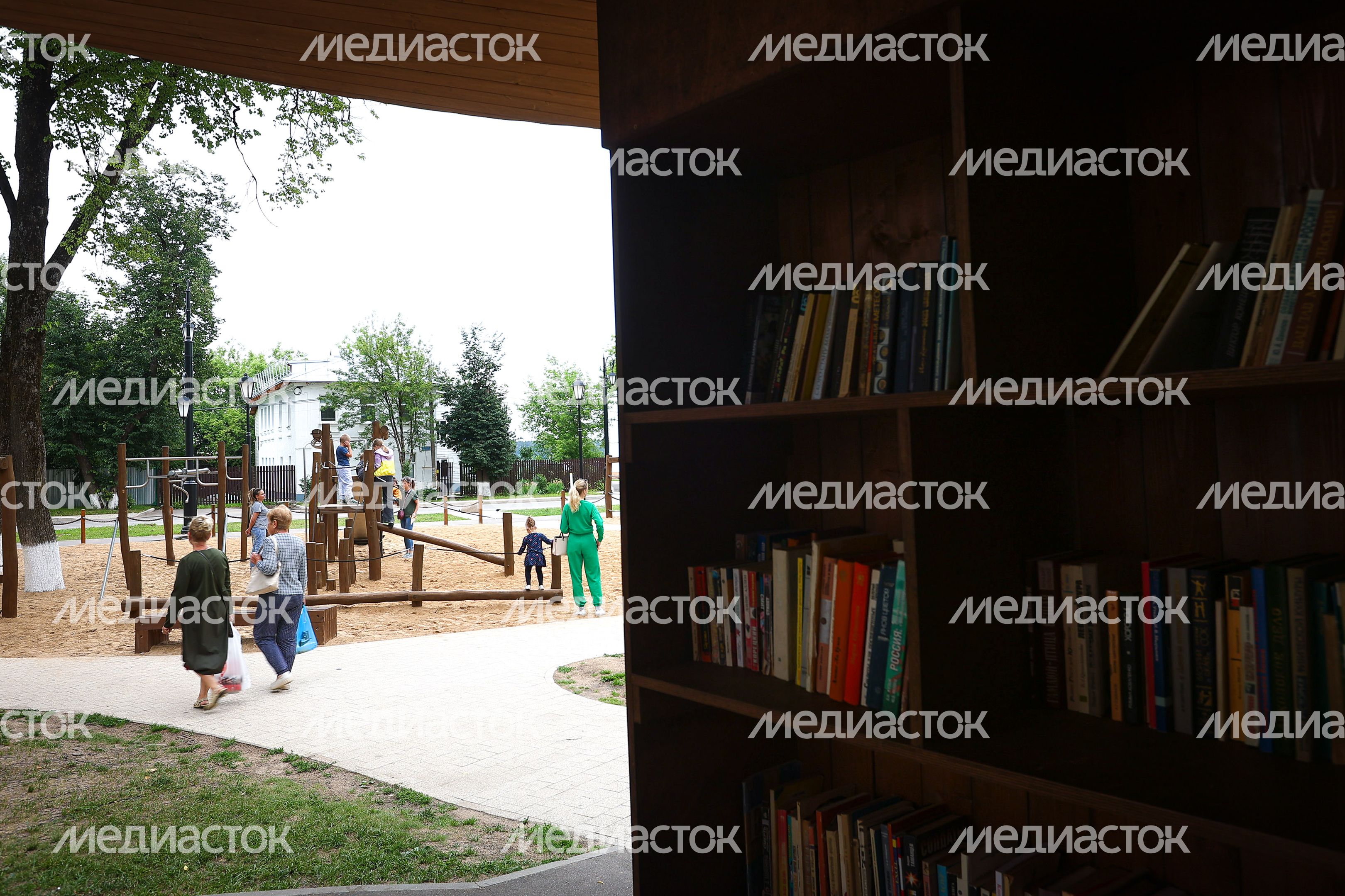Проверка хода капремонта начальной школы СОШ №1 в Верее Губернатором Подмосковья