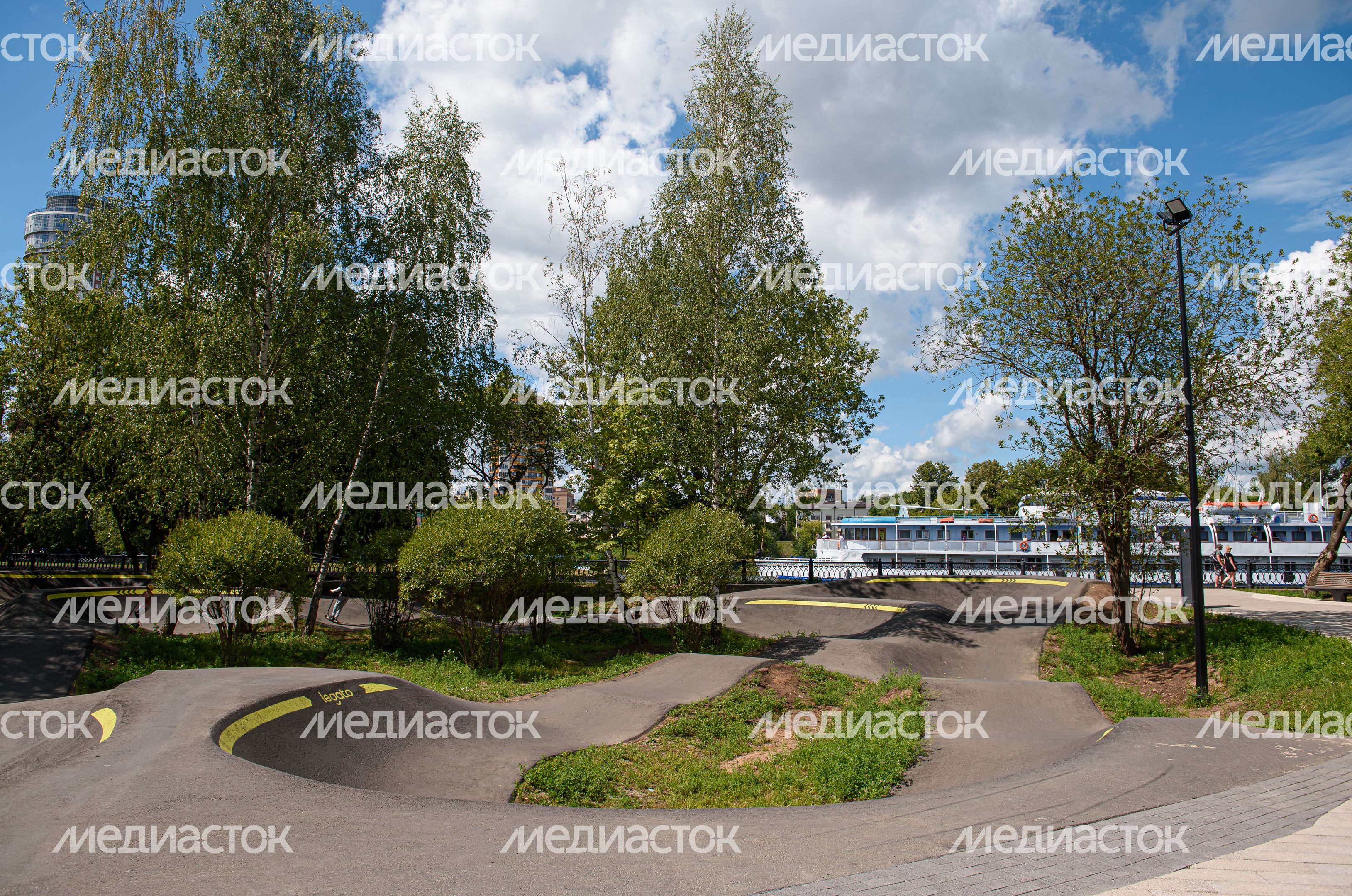 Летние виды Парка Экоберег