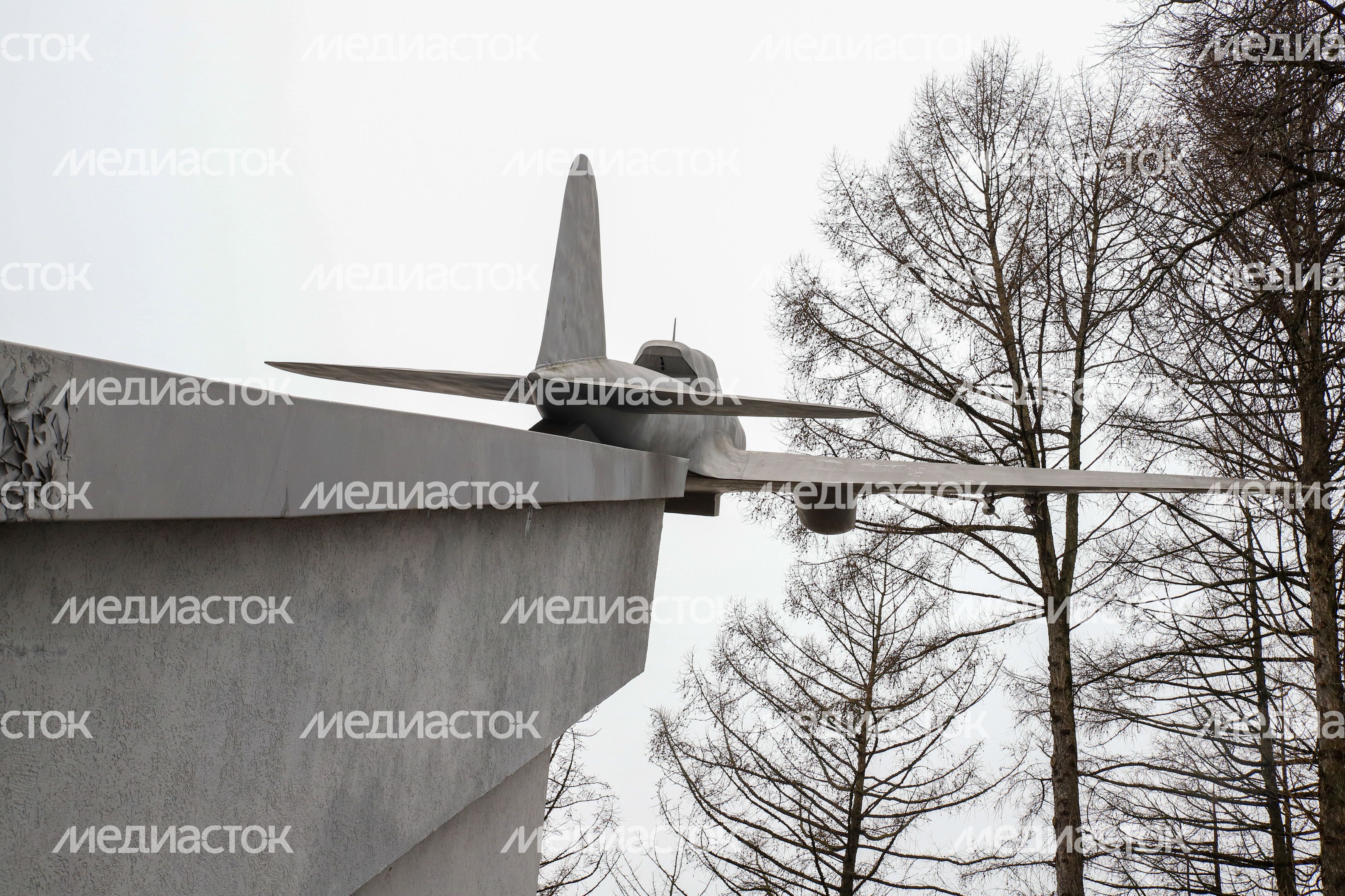 Памятник Ил-2