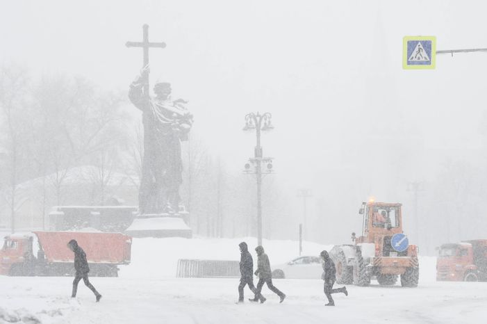 Рекордный снегопад в Москве и Подмосковье