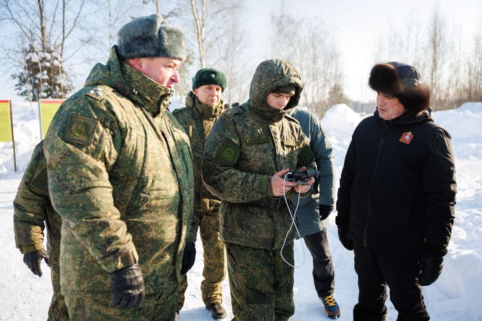 Андрей Воробьев посетил полигон в Московском высшем общевойсковом командном училище