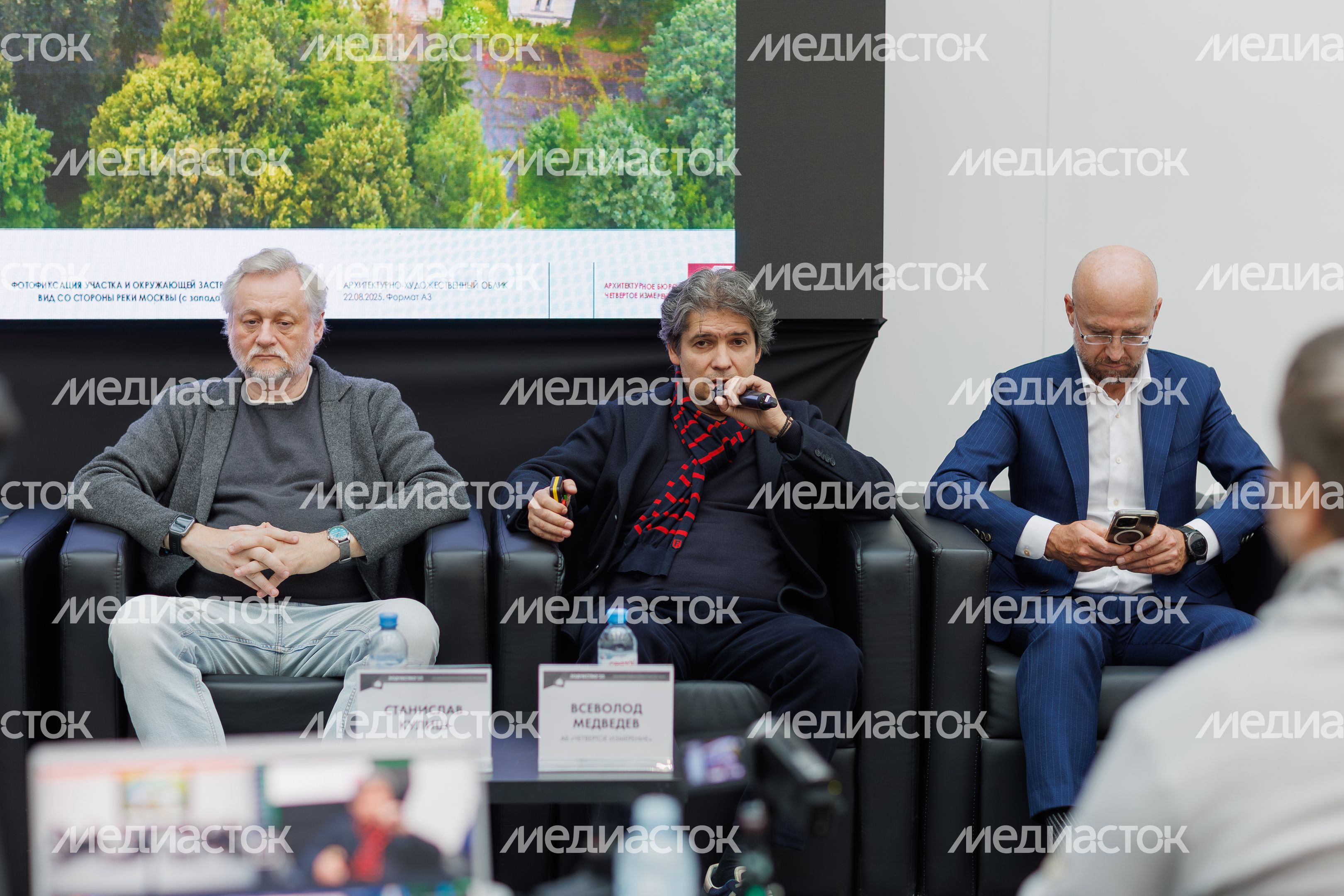 Генеральный директор Архитектурного бюро «Четвертое измерение» Всеволод Медведев на деловой программе фестиваля «Зодчество-2025» Генеральный директор Архитектурного бюро «Четвертое измерение» Всеволод Медведев на деловой программе фестиваля «Зодчество-2025»