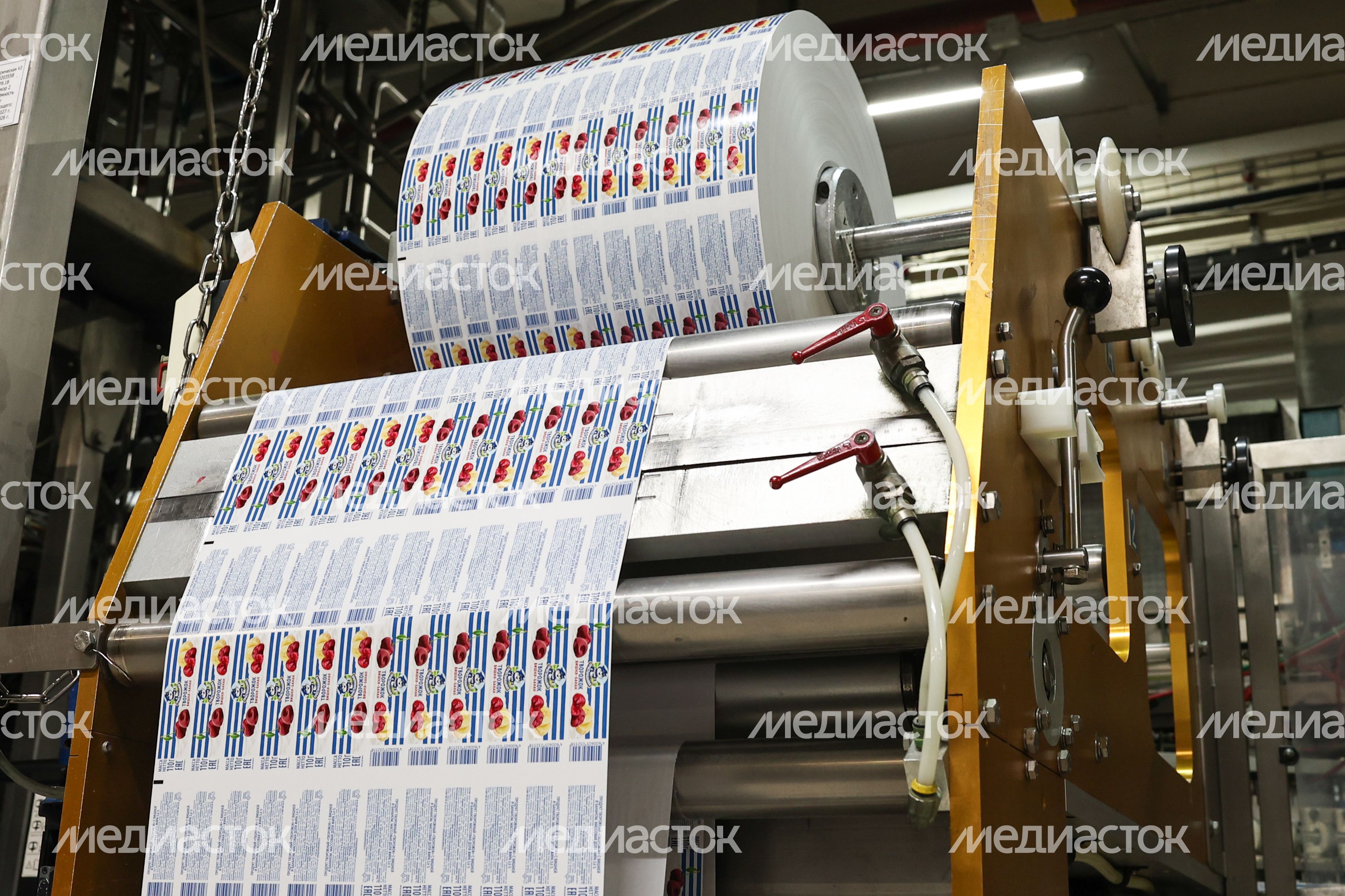 Молкомбинат "Чеховский" - самый большой завод молочной продукции в России Молкомбинат "Чеховский" - самый большой завод молочной продукции в России