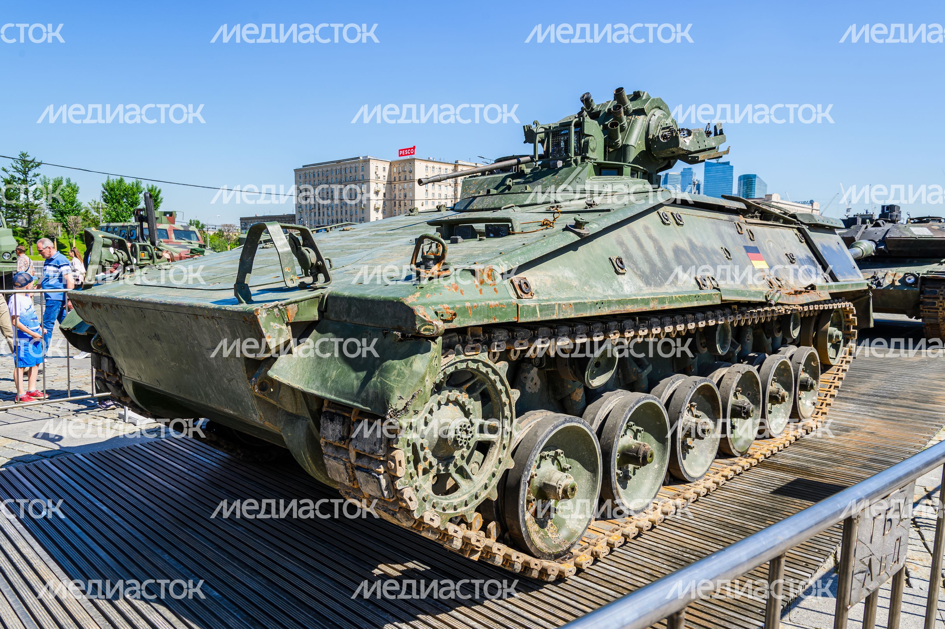 Выставка вооружения в Парке Победы, посвященная СВО