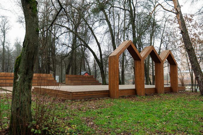 Парк культуры и отдыха «Свердловский» в поселке Свердловский Лосино-Петровского округа зимой