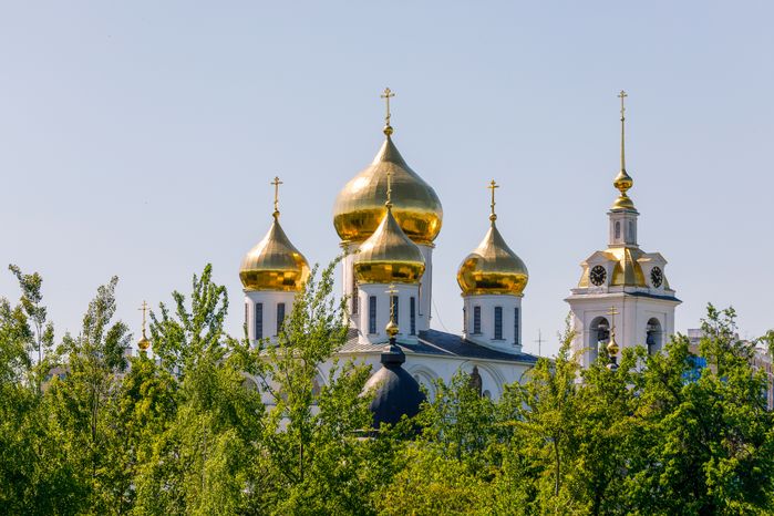 Успенский собор XVI века на территории Дмитровского кремля