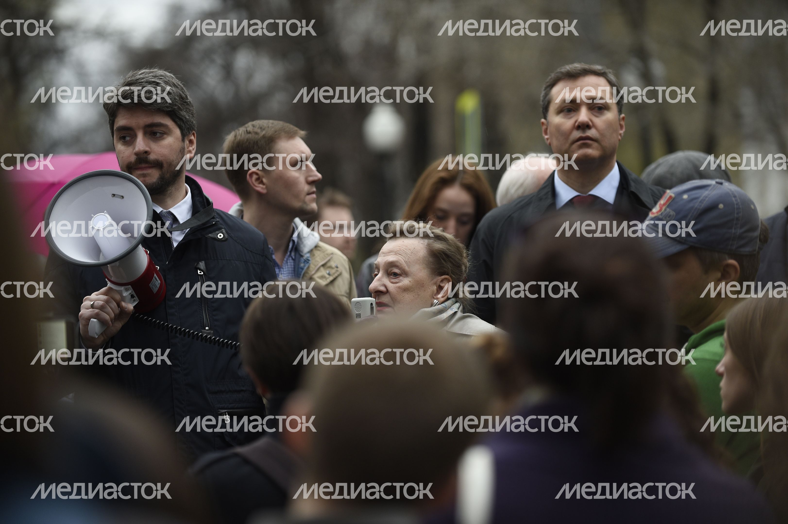 Народный сход в защиту Таганской АТС в Москве