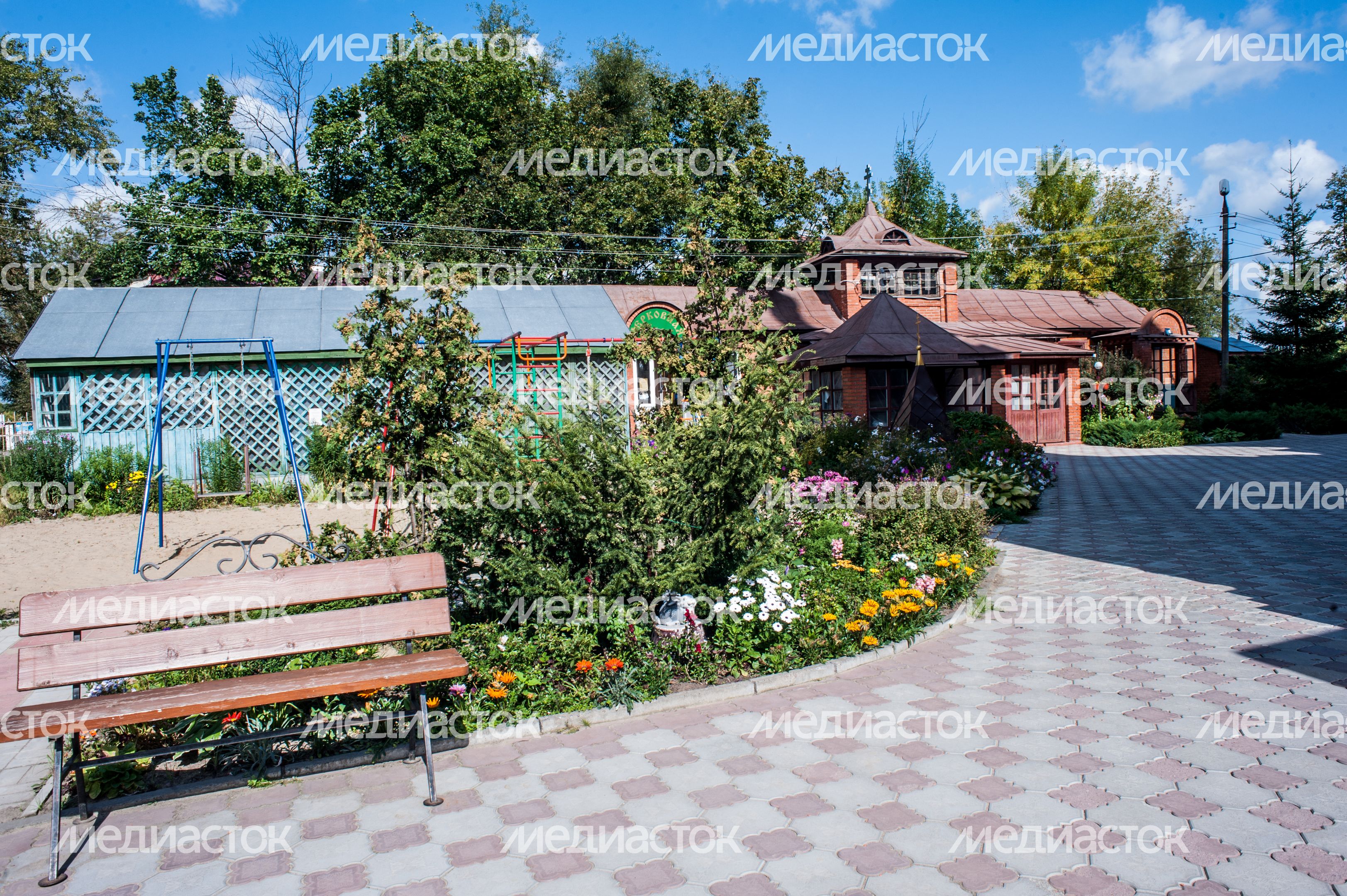 Храм Иоанна Богослова в городе Ликино-Дулёво