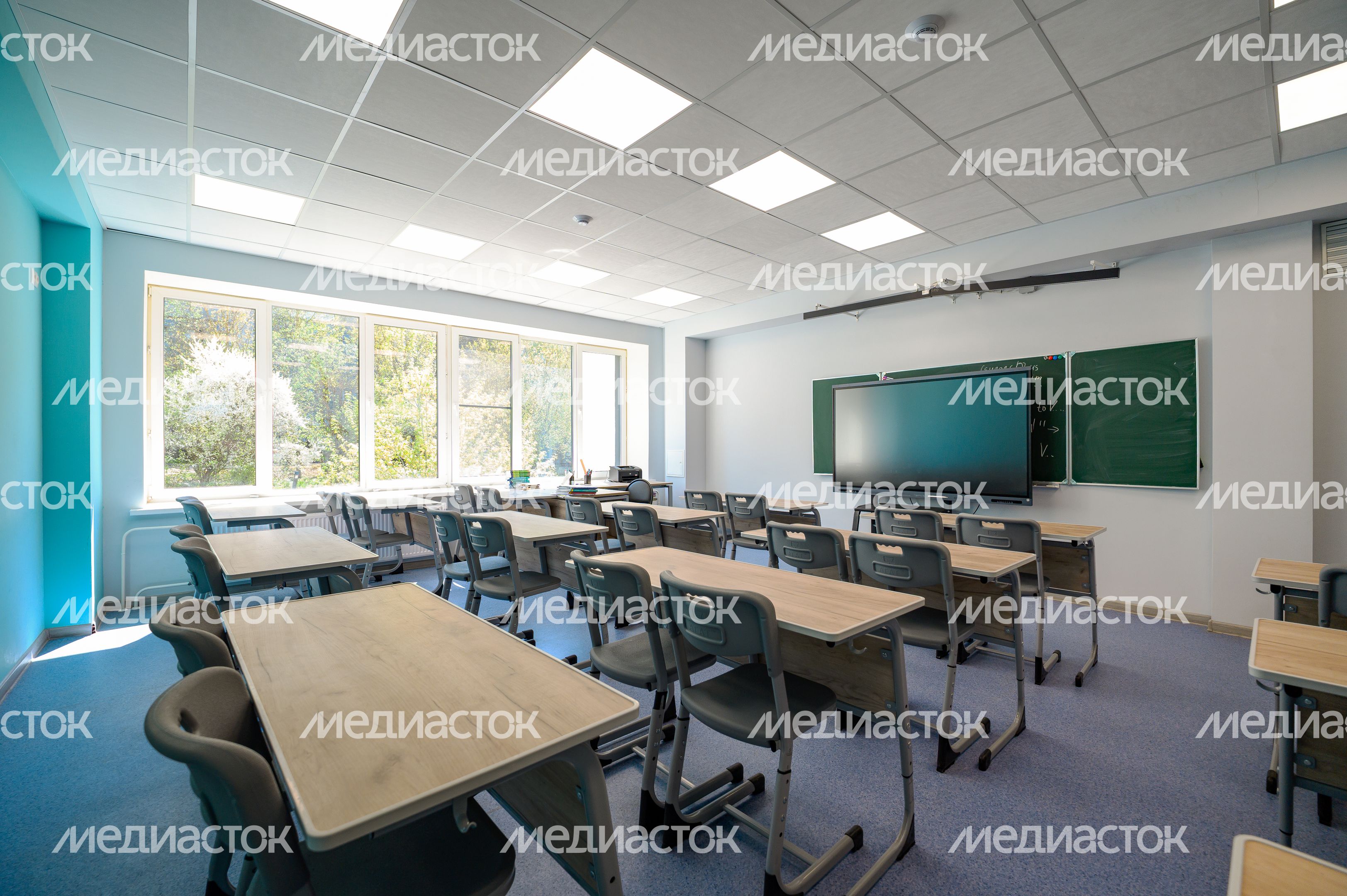Учебный класс средней школы №2 Серпухова после капитального ремонта (Школы современного образования на ул. Луначарского)