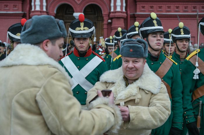 Торжественный марш в честь парада 1941 года на Красной площади в Москве