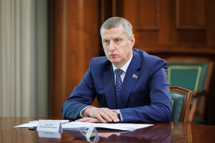 Андрей Воробьев провел рабочую встречу с главой администрации президента Республики Беларусь
