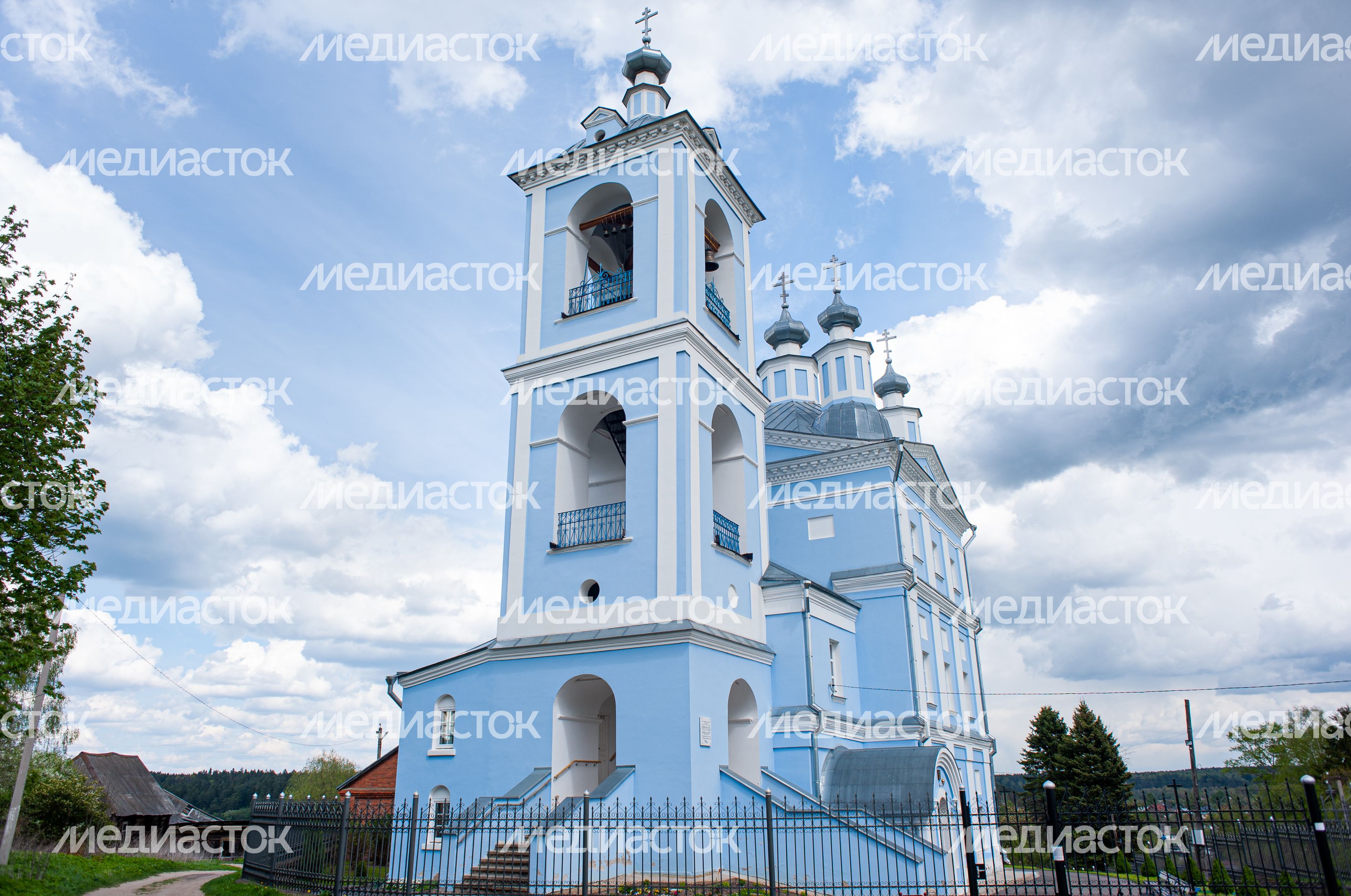 Весенние виды города Верея