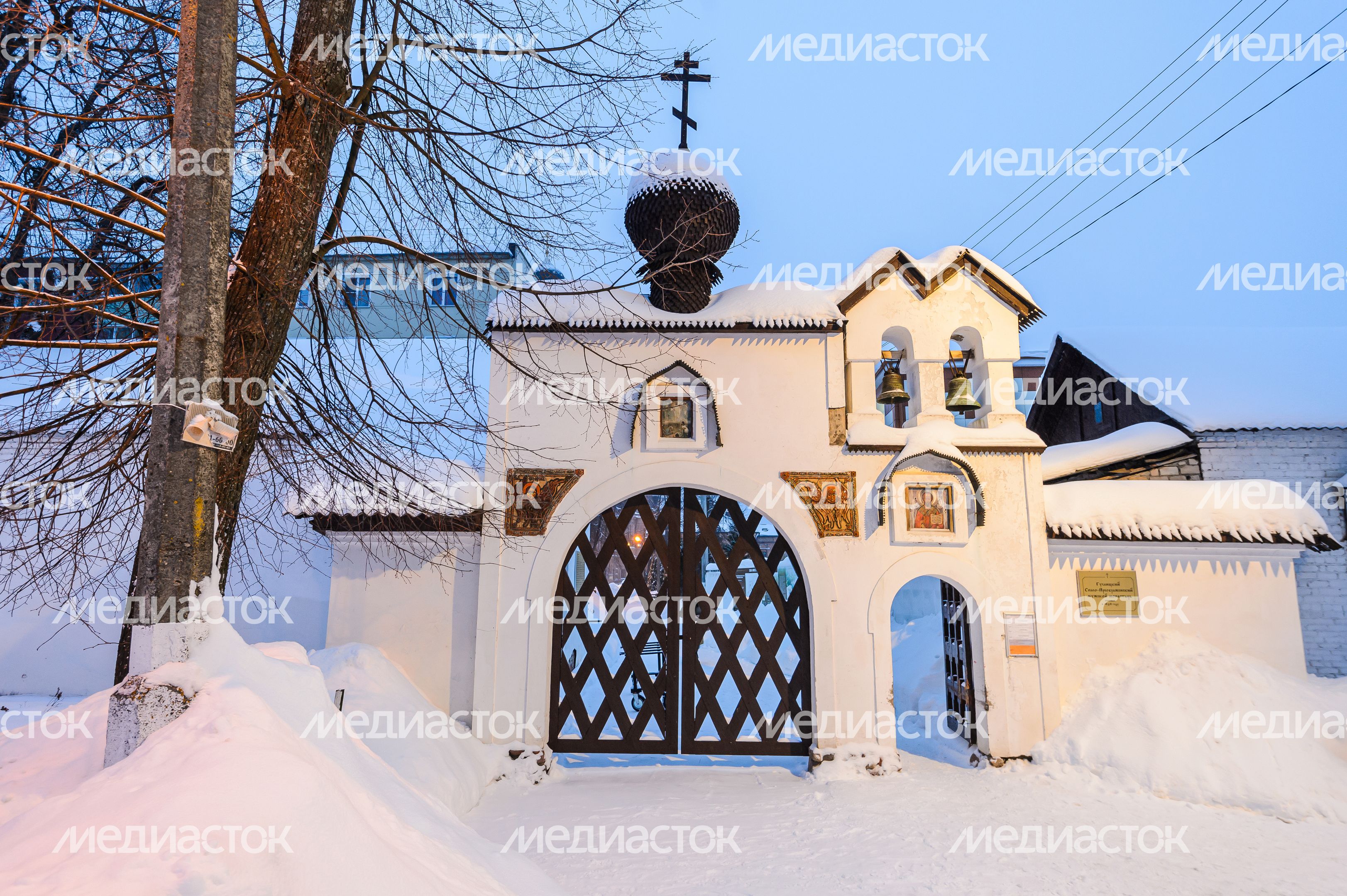Гуслицкий Спасо-Преображенский мужской монастырь в Орехово-Зуевском округе Гуслицкий Спасо-Преображенский мужской монастырь в Орехово-Зуевском округе