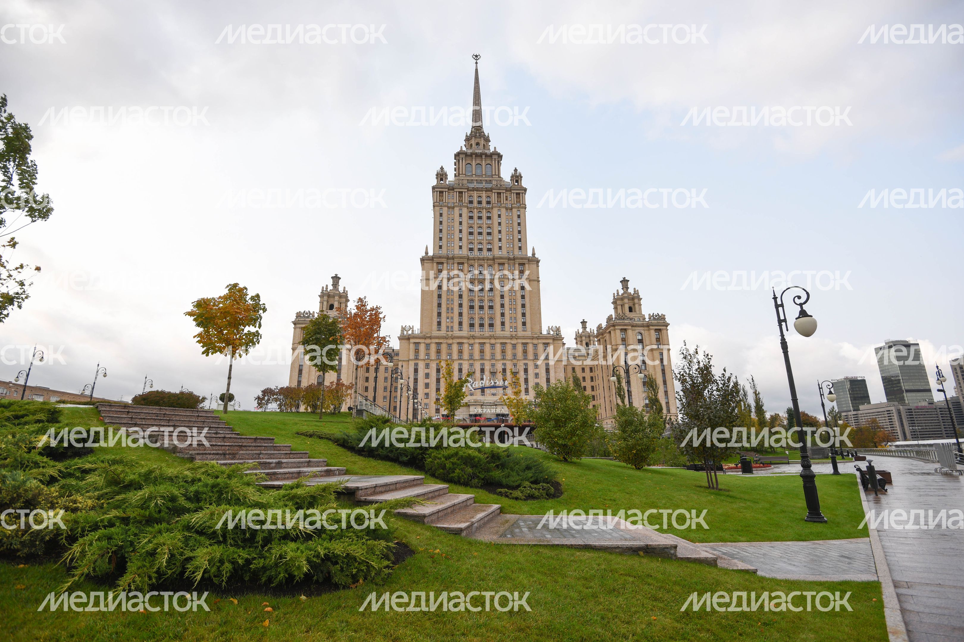 Гостиница «Украина»