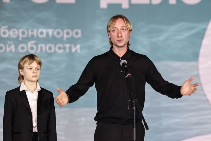 Лауреатами премии "Мы рядом. Доброе дело" стали 70 человек