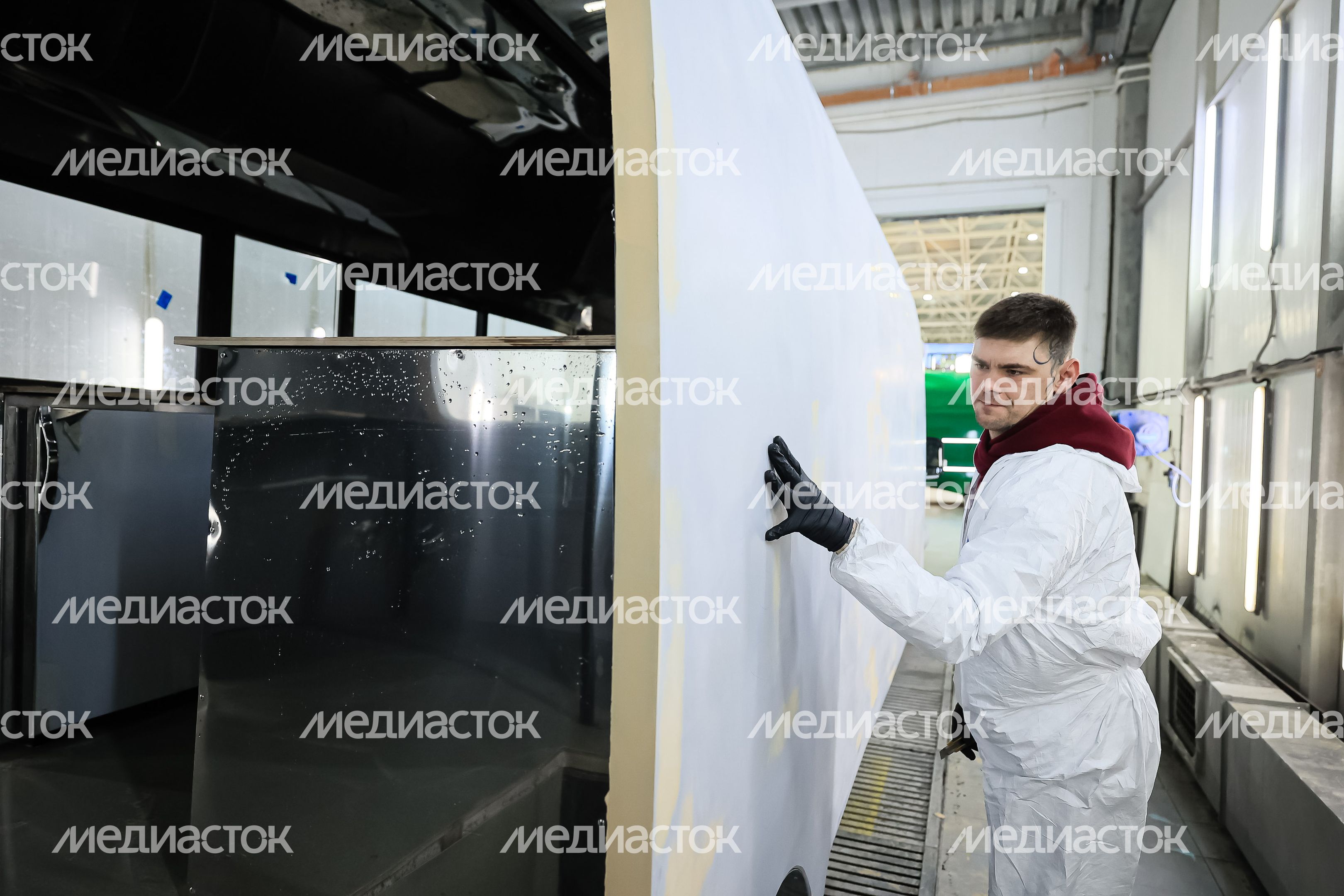 Посещение губернатором производства мобитраков в Истре