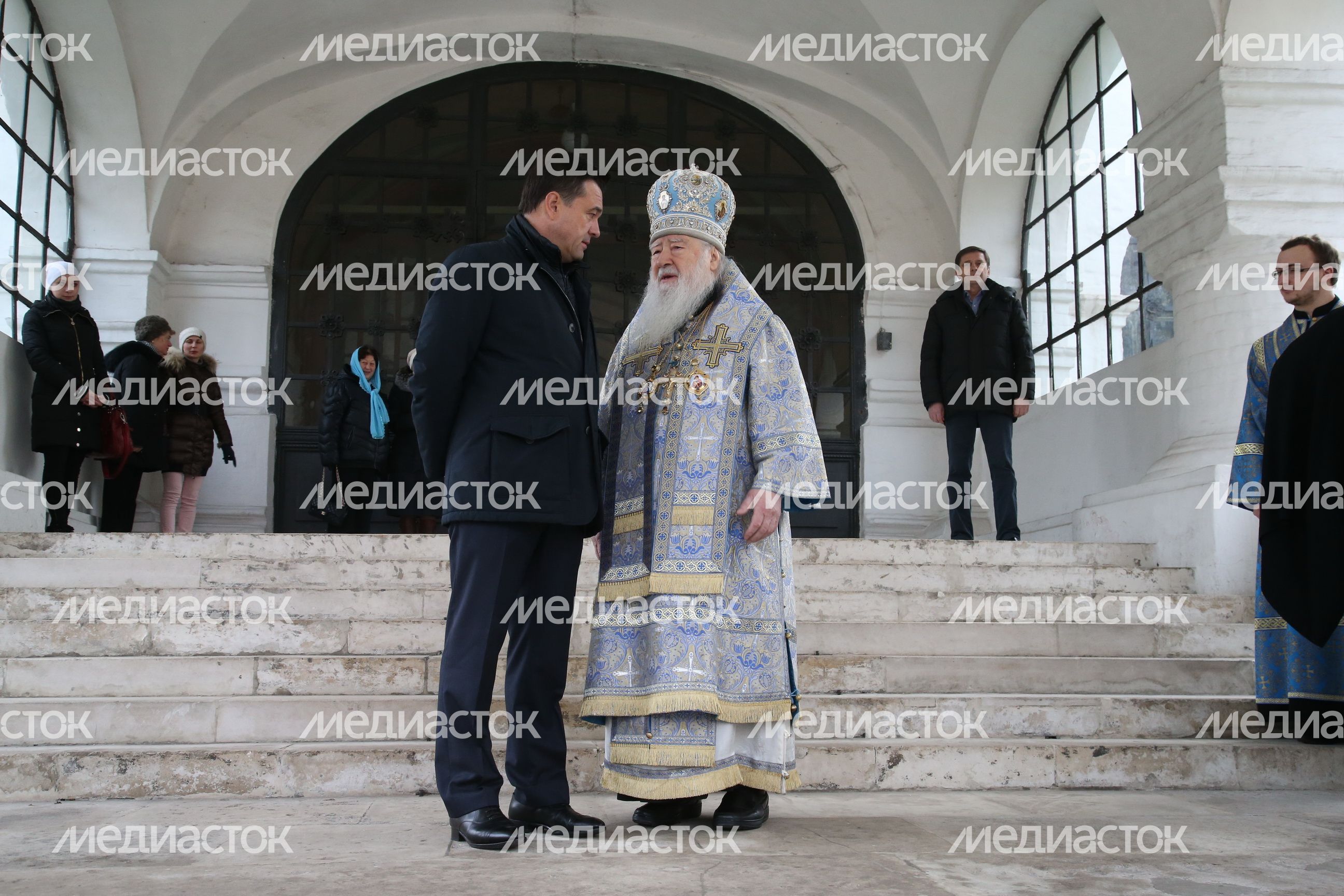 Праздник Иверской иконы Божией Матери в Новодевичьем монастыре Праздник Иверской иконы Божией Матери в Новодевичьем монастыре
