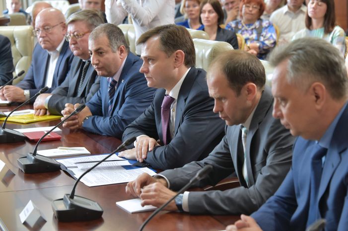 А. Воробьев встретился с руководителями промышленных предприятий
